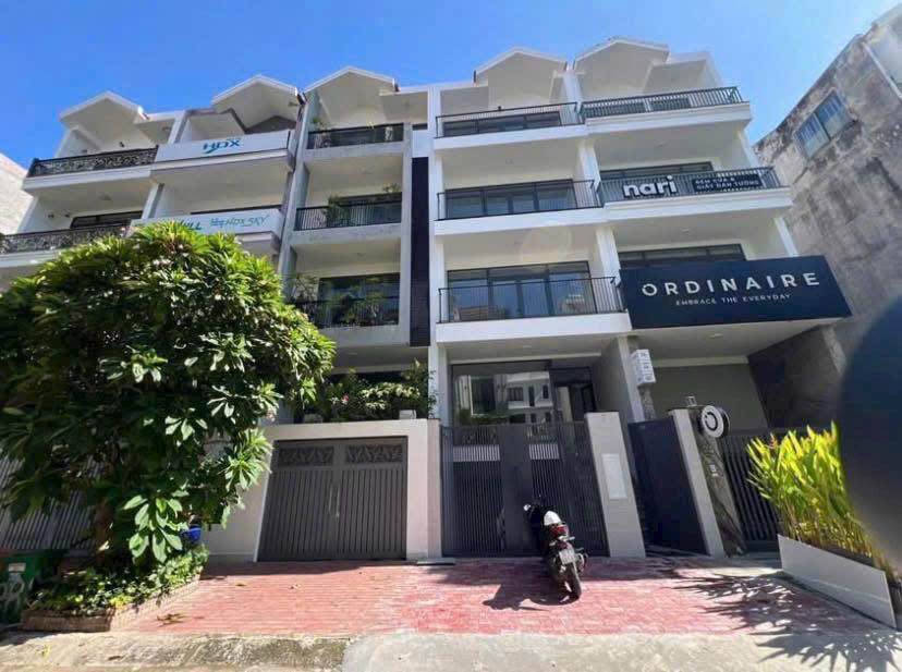 Nhà phố Him Lam Đường Nguyễn Thị Thập Quận 7 - 100m² giá 28.5 tỷ - Sổ đỏ chính chủ, cho thuê 45 triệu/tháng!