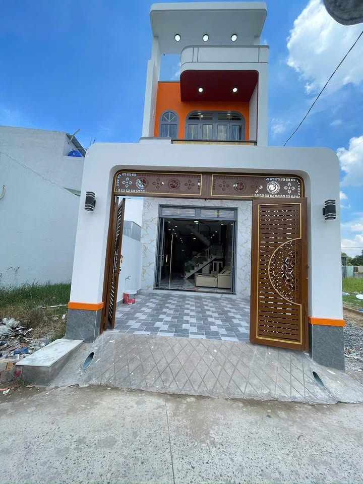 Nhà phố Cần Giuộc 88m² giá 2.9 tỷ - Nhà mới, an ninh, vị trí đẹp!