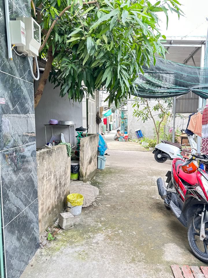 Nhà bán Hẻm 1734, Đường Lê Văn Lương, Nhà Bè 32m² giá 800 triệu - Thương lượng nhẹ cho khách thiện chí!