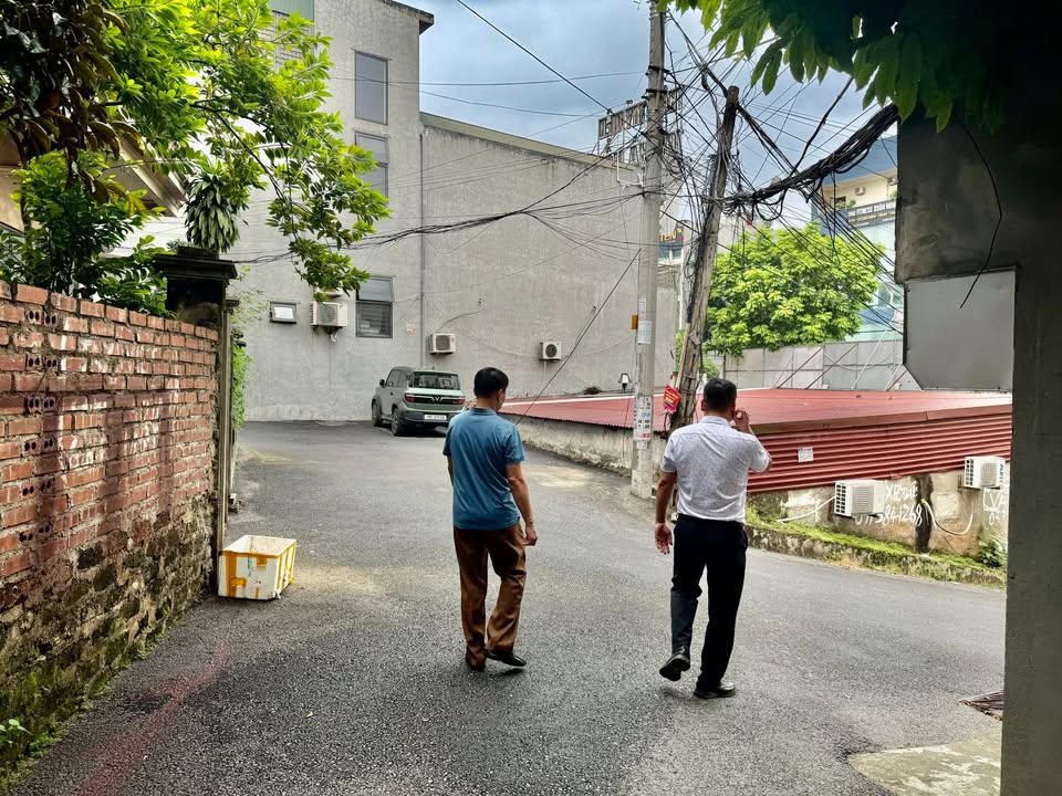 Đất nền Ngõ 136 Nguyễn Du, Phú Thọ, 84m² giá 3.6 tỷ - Cơ hội đầu tư sinh lời!