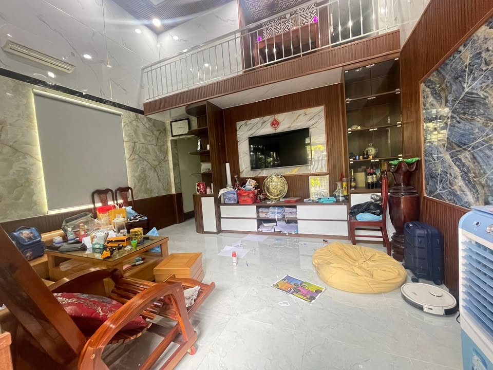 Nhà nguyên căn cho thuê tại đường Võ Thị Sáu, Nha Trang 3PN - Đầy đủ nội thất, chỉ việc vào ở!