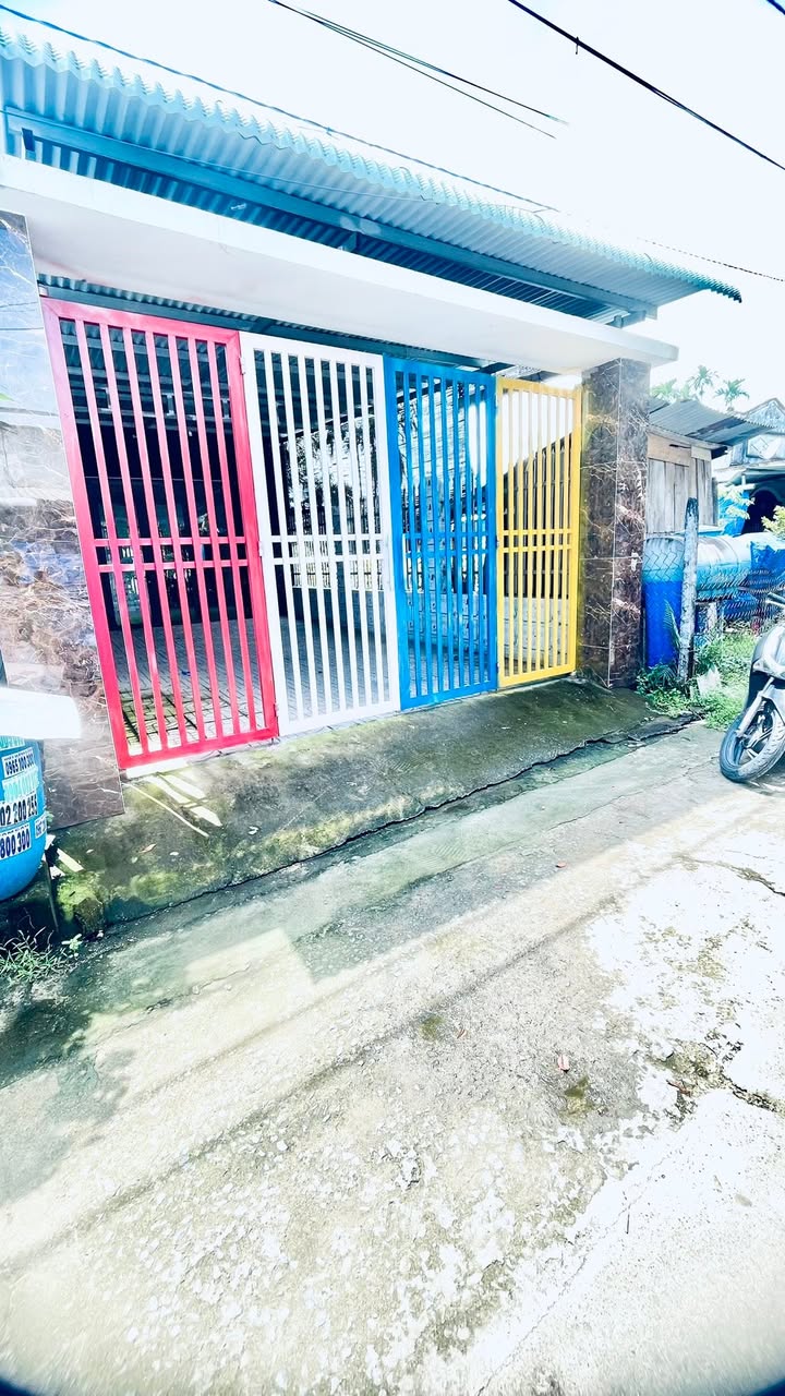 Nhà ở Hiệp Phước, Nhơn Trạch 130m² giá 2 tỷ - Sổ hồng chính chủ