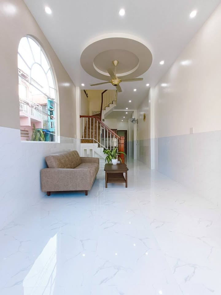 Nhà Lầu 2 Mặt Tiền Hẻm 56 Lê Anh Xuân, Thới Bình, 56m² - Giá Thương Lượng 3.39 Tỷ!