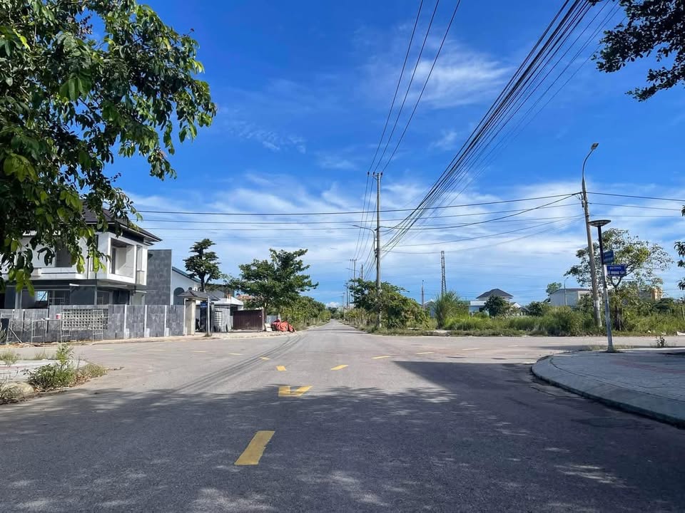 Đất nền KĐT Nam Đông Hà 200m² giá 1.85 tỷ - Đầu tư sinh lời ngay!