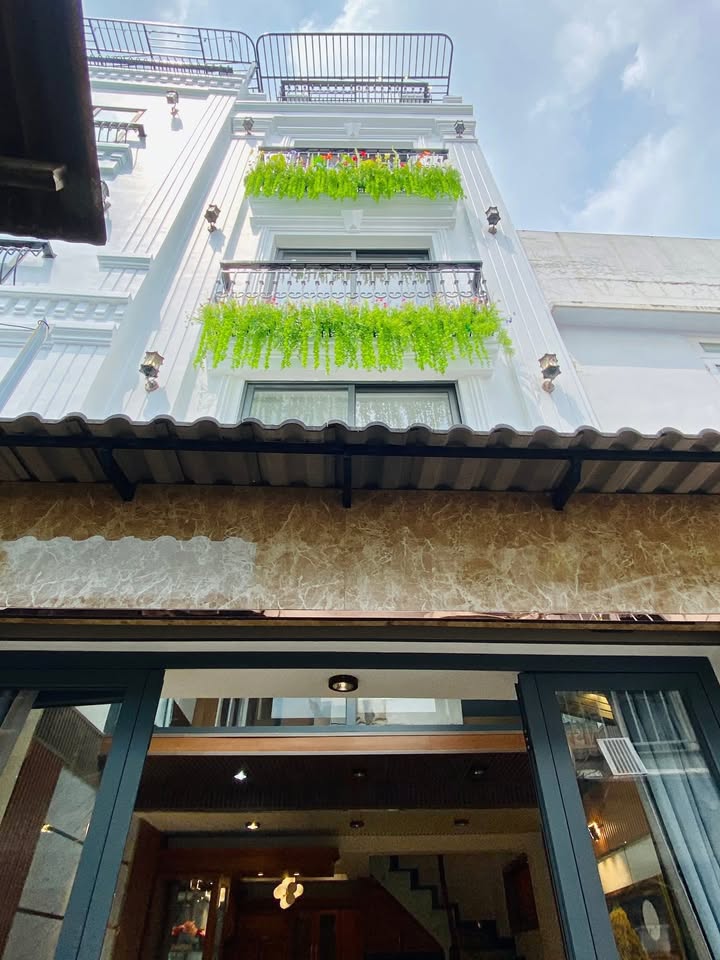 Nhà phố 5 tầng đường Số 19, Gò Vấp 29m² giá 4.95 tỷ - Nội thất cao cấp tặng kèm!