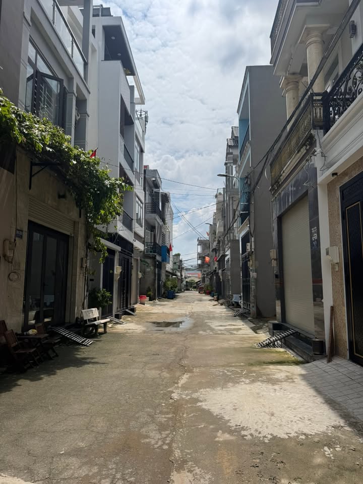 Đất nền hẻm ô tô Lã Xuân Oai, P. Long Trường, 53m² - Tiềm năng đầu tư sinh lời!