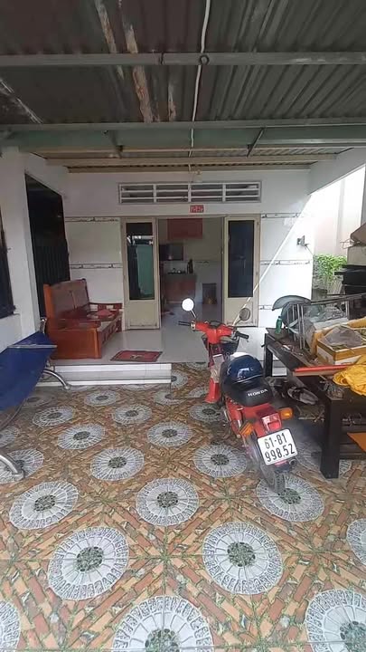 Nhà cấp 4 Tân Phước Khánh 130m² giá 1.4 tỷ - Sổ đỏ chính chủ!