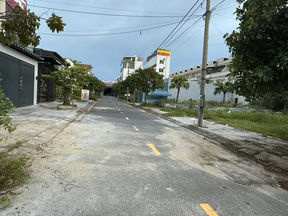 Đất nền mặt tiền đường Trung Lập 16, Đà Nẵng 100m² giá 3 tỷ - Vị trí đắc địa, chính chủ thương lượng!