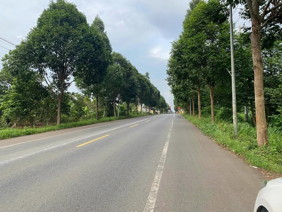 Đất nền 4430m² 2 mặt tiền đường Võ Văn Kiệt, Sông Xoài - Giá 16.5 tỷ, Đầu tư sinh lời ngay!