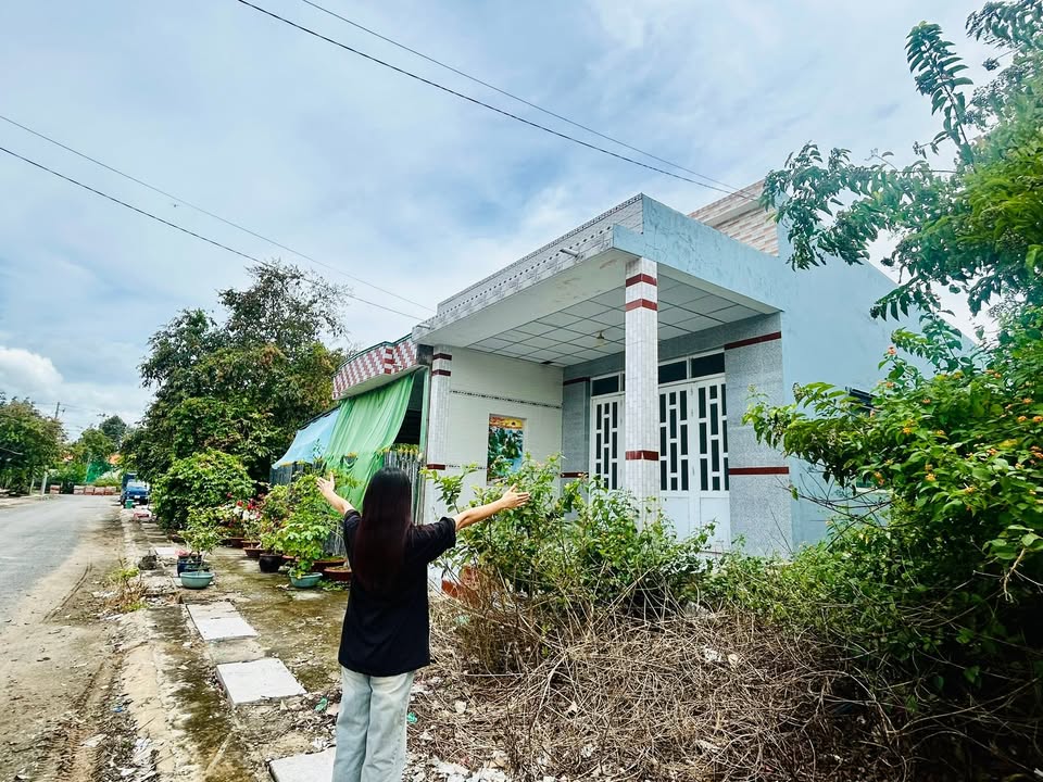 Đất nền Khánh Hưng 100m² giá 350 triệu - Địa điểm vàng gần chợ và trường học!