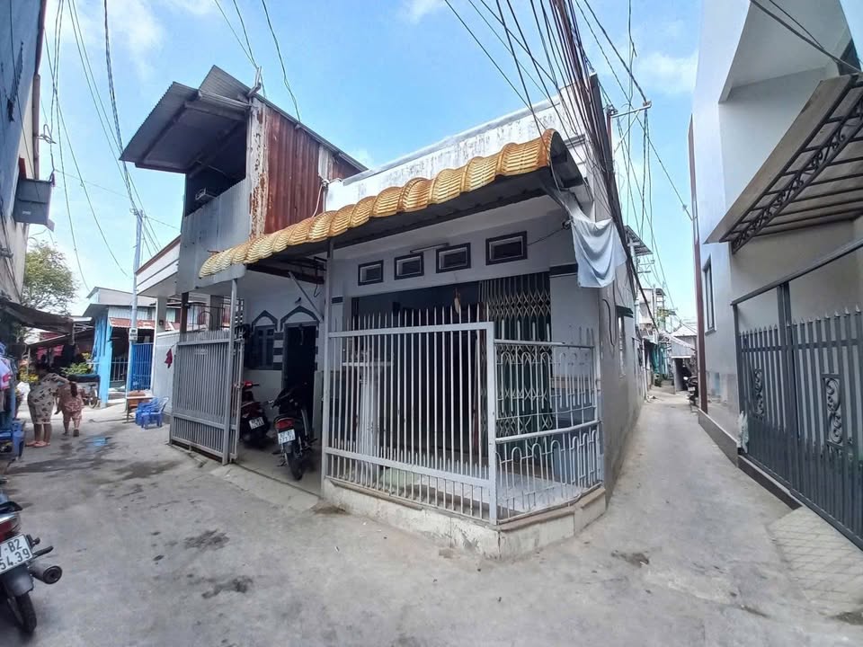 Nhà bán hẻm Võ Văn Hoài, Long Xuyên, An Giang 121m² - Chính chủ, giá chỉ 1 tỷ!