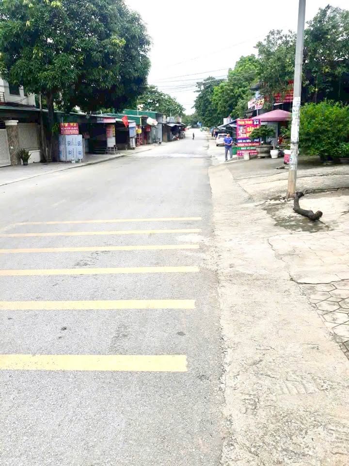 Mặt tiền kinh doanh Trần Hưng Đạo 107m² giá 3 tỷ - Sổ đỏ chính chủ, giao dịch nhanh chóng!