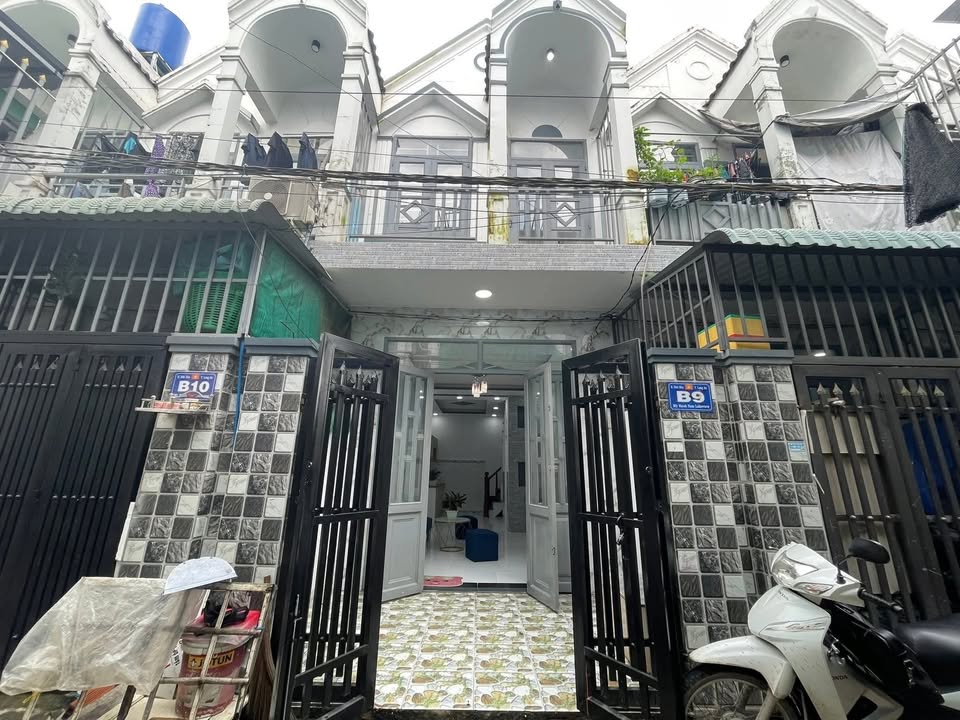 Nhà trệt lầu 38.5m² tại Mỹ Hạnh Nam, giá chỉ 690 triệu - Cơ hội đầu tư tuyệt vời!