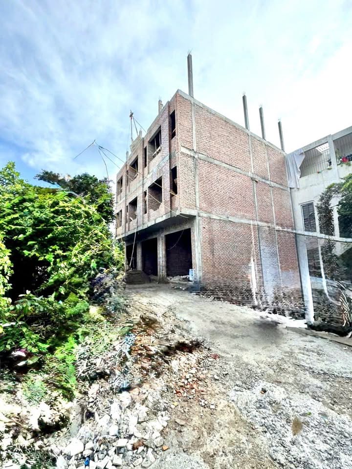 Nhà Đẹp 4 Tầng Đằng Lâm 44m² giá 3.4 tỷ - Ô tô vào tận cửa!