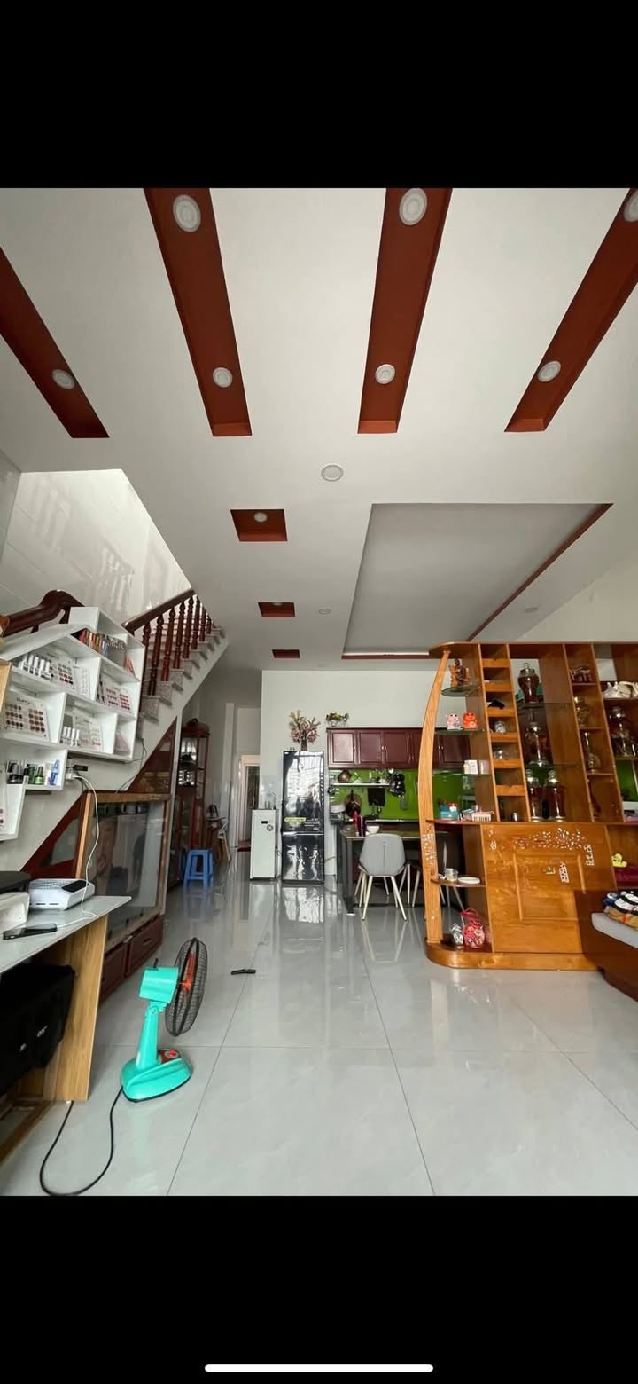 Bán nhà 2 tầng hẻm Điện Biên Phủ, Nha Trang 66,3m² - Hướng Tây Nam, giá 3,6 tỷ!