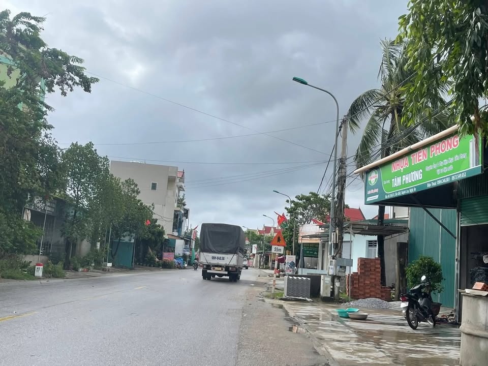 Nhà bán Khối 9, Thị trấn Diễn Châu, 224m² - Giá thỏa thuận, thuận tiện công việc!