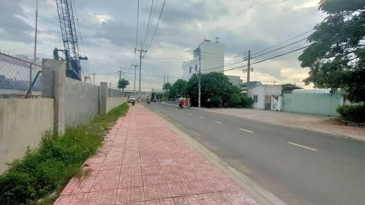 Đất mặt tiền Đồng Bà Canh, Hóc Môn 103m² giá 4.3 tỷ - Sổ đỏ chính chủ, xây dựng tự do!