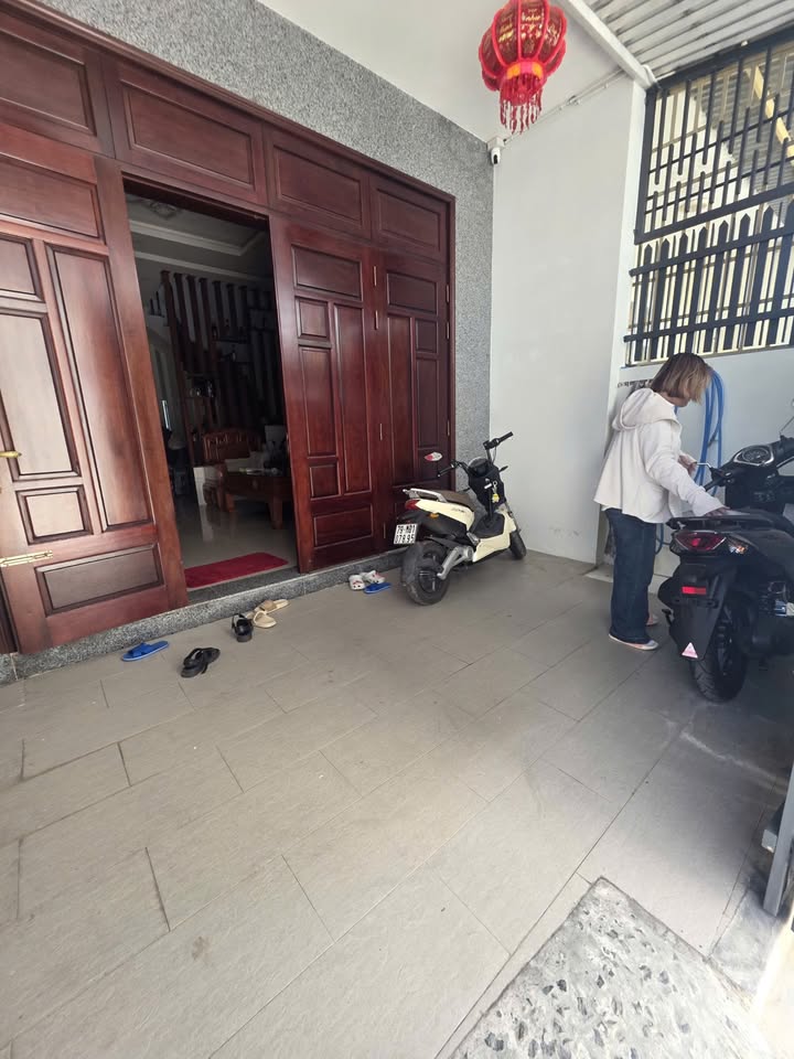 Bán nhà riêng phường Tây Nha Trang 103,5m² giá 3,7 tỷ - Đầu tư sinh lời ngay!