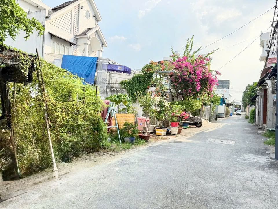 Đất xây biệt thự tại Thạnh Lộc, Q12, 177.5m² giá 8.5 tỷ - Đầu tư sinh lời ngay!