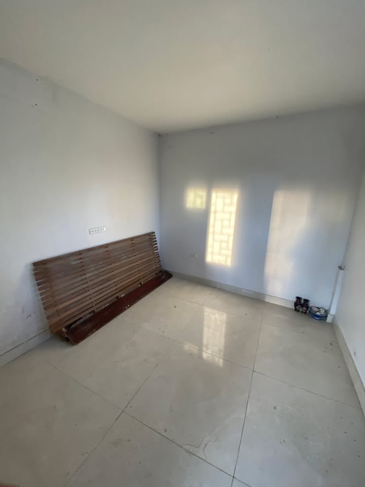 Phòng cho thuê 12m² ngõ Mai Hương, Bạch Mai - Giá chỉ 1.9 triệu/tháng