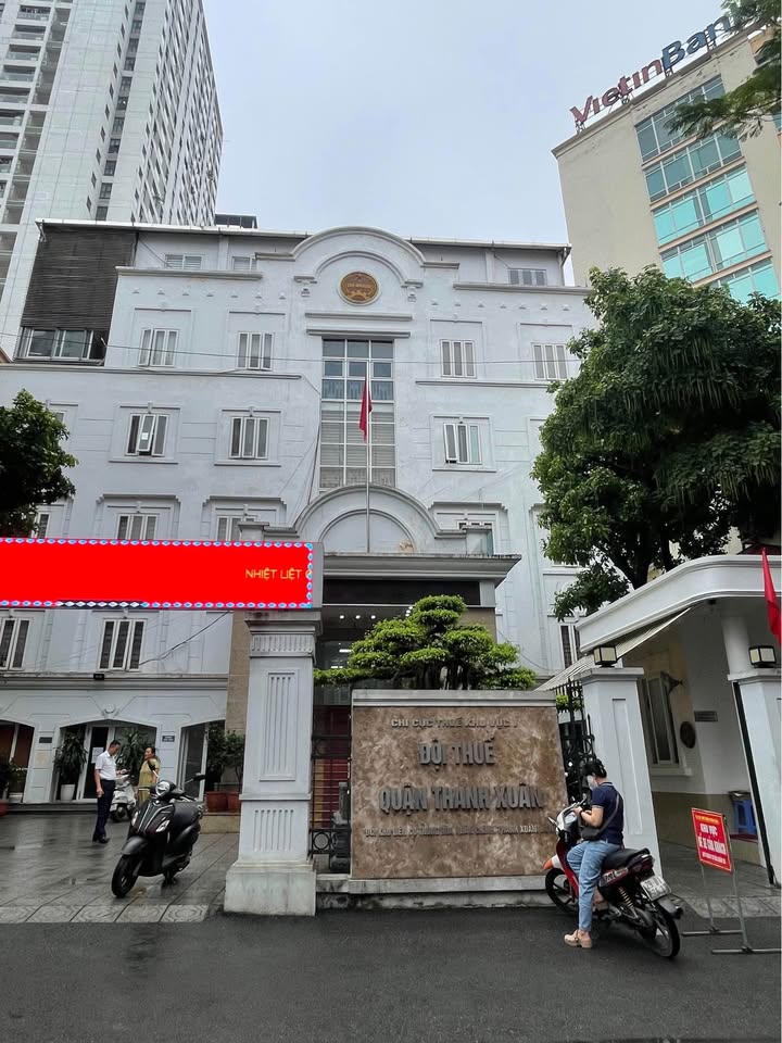 Nhà mặt phố Khuất Duy Tiến 60m² giá 30 tỷ - Vị trí vàng, kinh doanh đỉnh cao!