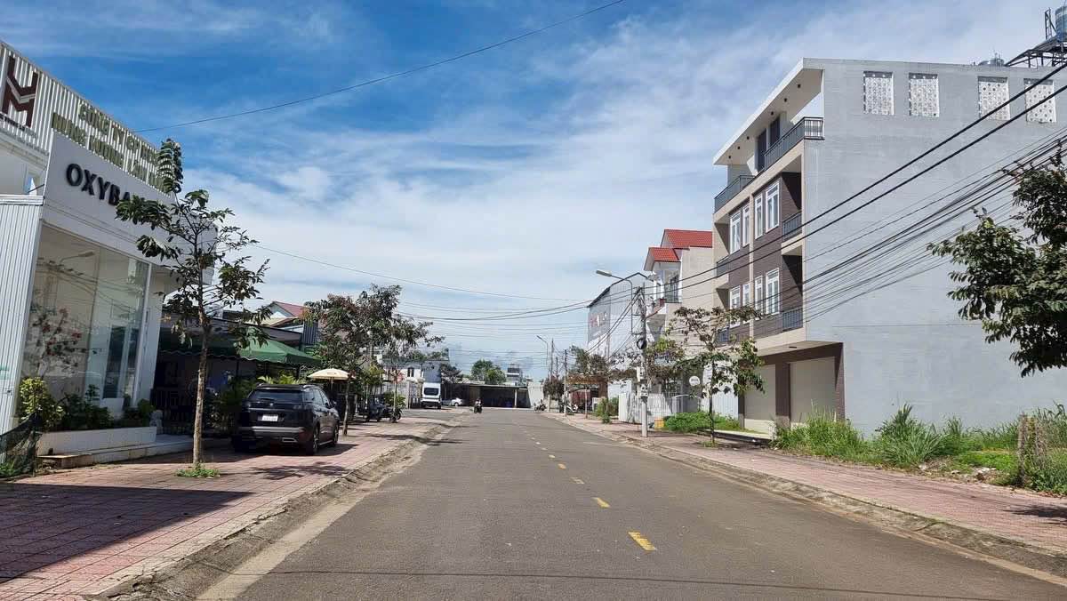 Nhà cấp 4 đường Hồ Tùng Mậu Bảo Lộc 117.6m² giá 6 tỷ - Sổ đỏ chính chủ, đầu tư sinh lời!