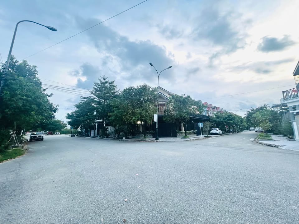 Nhà 2 tầng Khu đô thị Phú Mỹ Thượng 105m² giá 3.3 tỷ - An ninh tốt, không ngập nước!