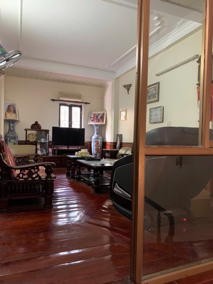 Nhà mặt tiền đường trung tâm Bãi Cháy 66m² giá 1 tỷ - Vị trí lý tưởng cho kinh doanh và cho thuê!