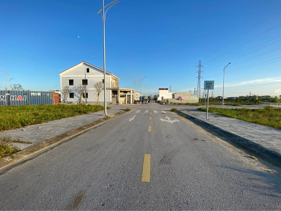 Đất đấu giá Hưng Đông 160m² - Vị trí đắc địa, giá thỏa thuận!