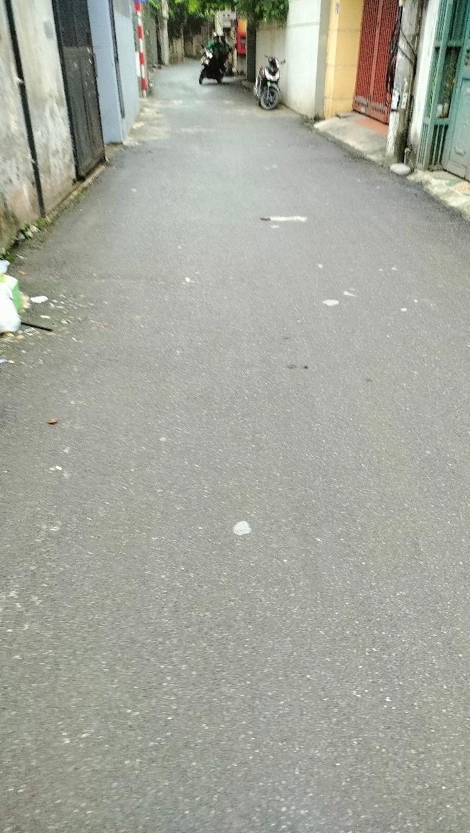 Đất mặt tiền phố Bồ Đề, Long Biên 75m² giá 15.3 tỷ - Kinh doanh tiềm năng!