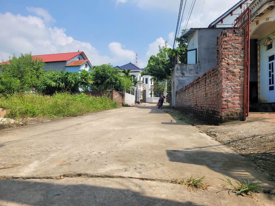 Đất nền thổ cư Minh Quang Tam Đảo 100m² - Giá tốt cho đầu tư sinh lời!