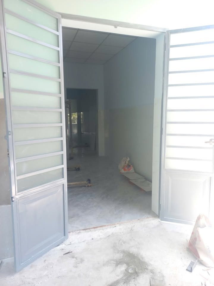 Nhà cho thuê mới xây tại Long Toàn, Bà Rịa - 100m² giá 3.5 triệu/tháng - Hợp đồng lâu dài!