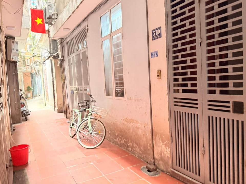 Nhà phố Võ Chí Công, Cầu Giấy 37m² giá 7.99 tỷ - Đầu tư sinh lời ngay!