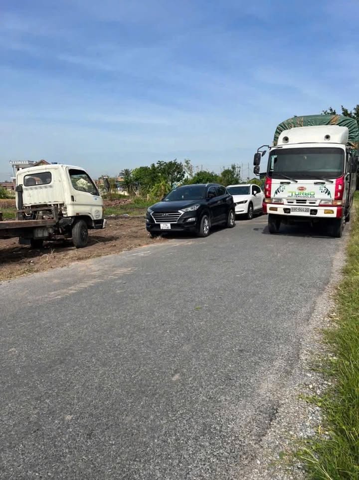 Đất nền Thượng Hiền Kiến Xương 100m² - Sổ đỏ chính chủ, giá thỏa thuận hấp dẫn!