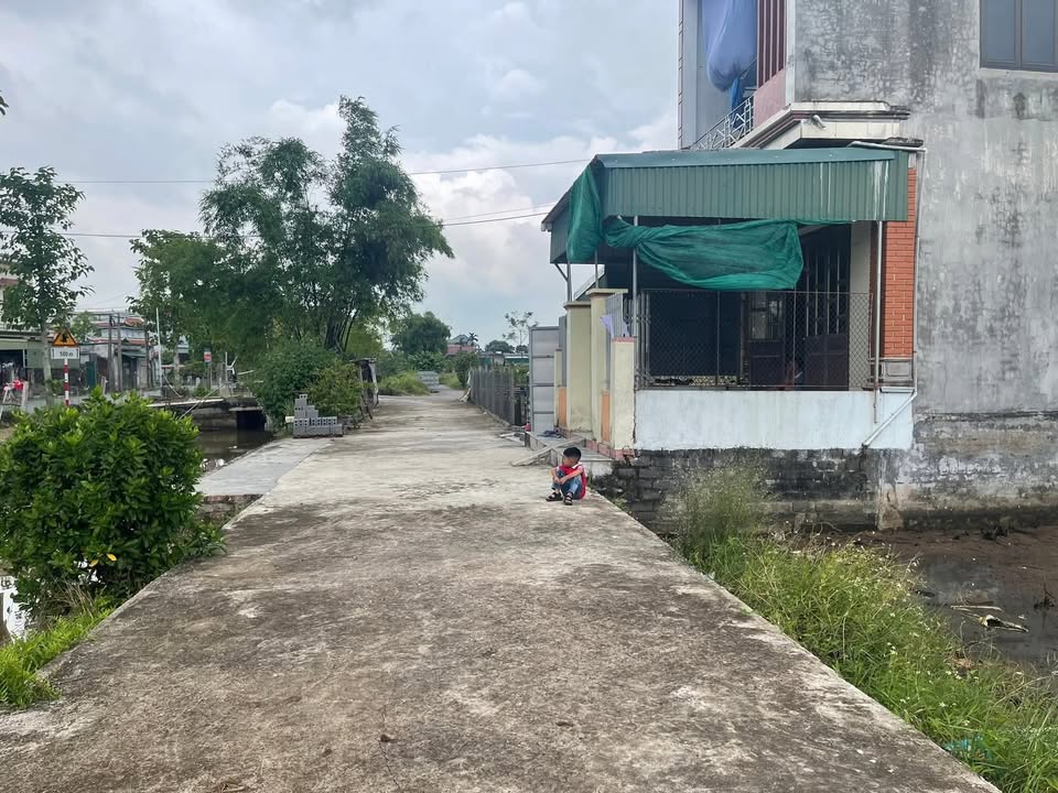 Đất nền Vũ Bình, Kiến Xương 120m² giá 700 triệu - Cơ hội đầu tư hấp dẫn!