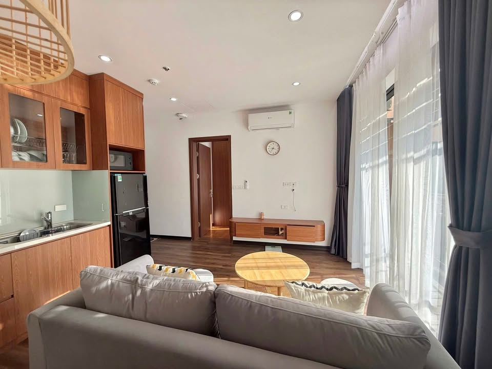 Căn hộ cao cấp Hoàng Văn Thụ 45m² giá 8 triệu - Full nội thất sang trọng!