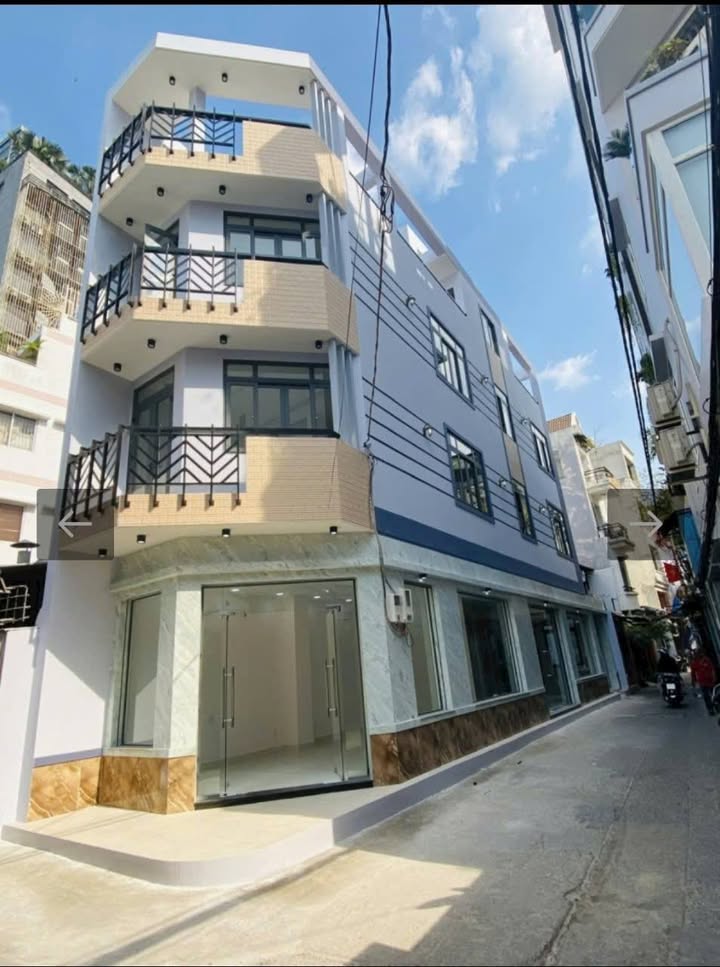 Nhà phố Quận 1, Phạm Ngũ Lão, 76m² giá 25.5 tỷ - Kinh doanh đa ngành nghề!