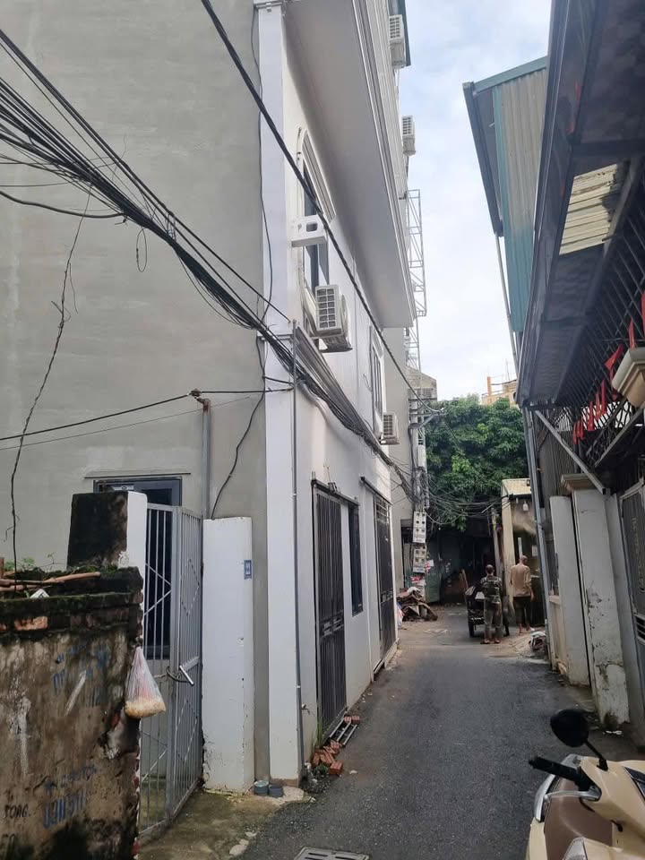 Nhà bán tại tổ 8 Yên Nghĩa, Hà Đông 55m² - Đầu tư sinh lời 25 triệu/tháng!