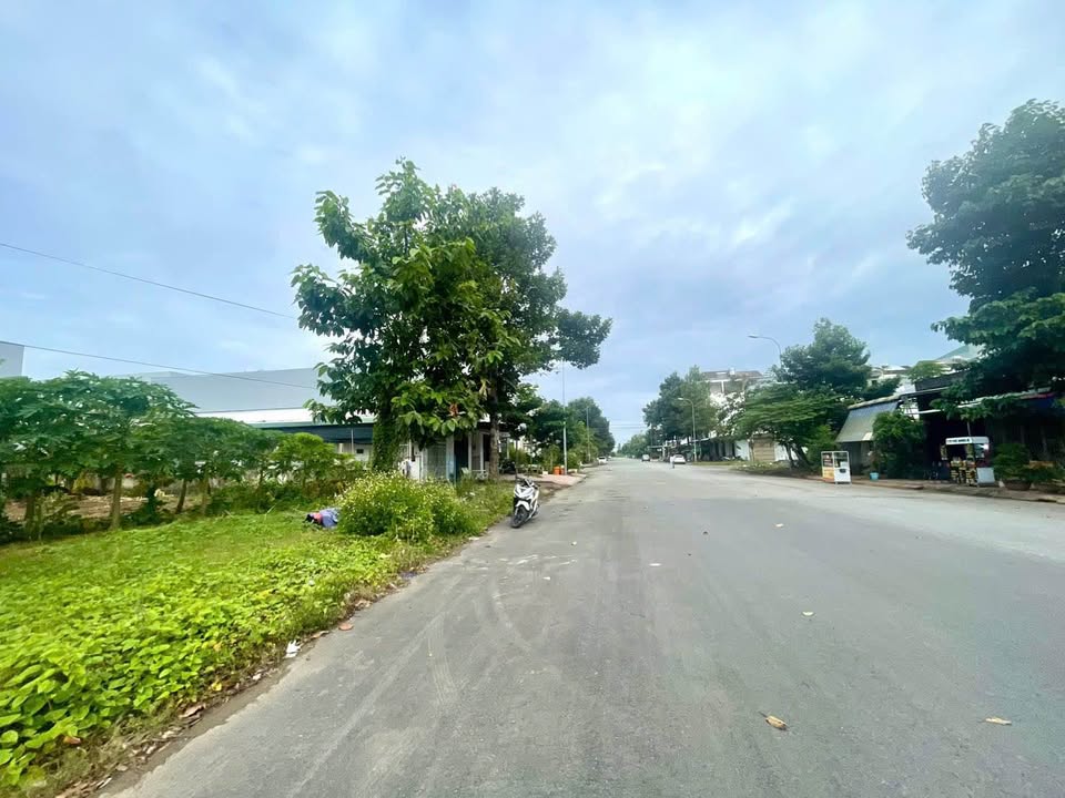 Đất nền đẹp đường A4 KDC Phú An, Hưng Phú, Cần Thơ - Giá 3.3 tỷ