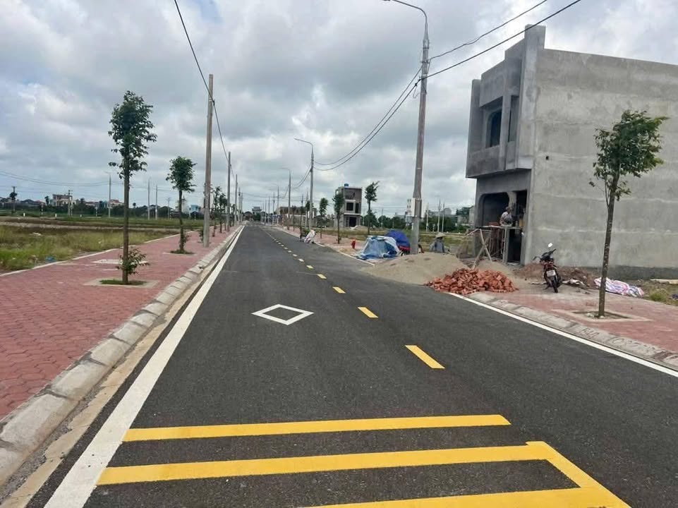 Đất nền Giao Tân, Giao Thủy 100m² giá 1.1 tỷ - Cơ hội đầu tư tốt!