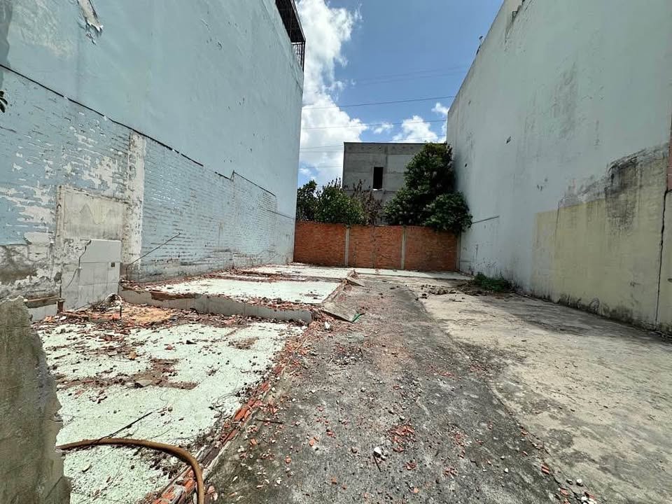 Đất nền Quốc Lộ 1A 88m² giá 4.5 tỷ - Cơ hội đầu tư tuyệt vời!