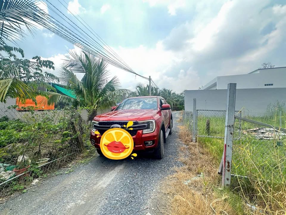 Bán đất 2 mặt tiền tại ấp 1, xã Long Định - Vị trí đẹp, 140m² chỉ 950 triệu!