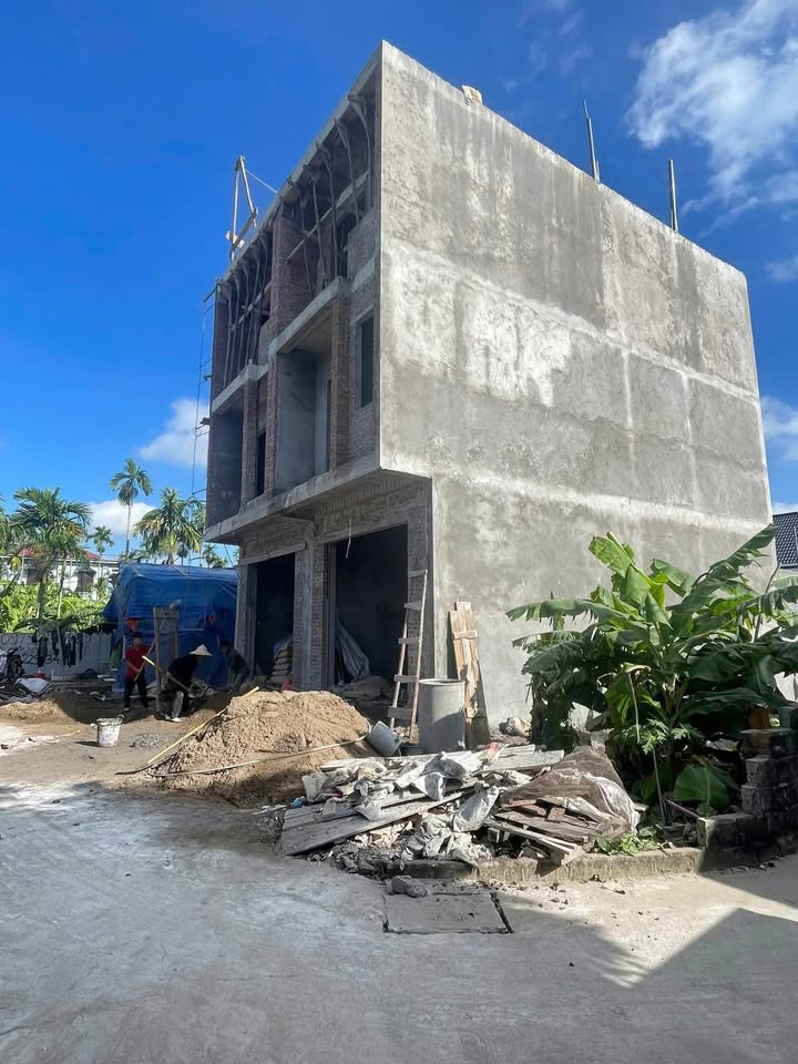 Nhà 3 tầng Đặng Cương 67m² giá 2.85 tỷ - Sổ đỏ chính chủ, tiện ích đầy đủ!