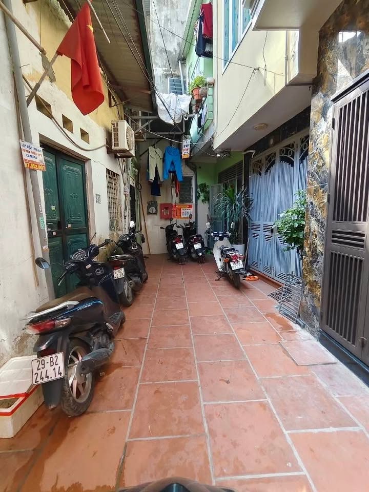 Nhà riêng Vĩnh Hưng, Hoàng Mai 40m² giá thỏa thuận - Thiết kế 3 tầng hiện đại!