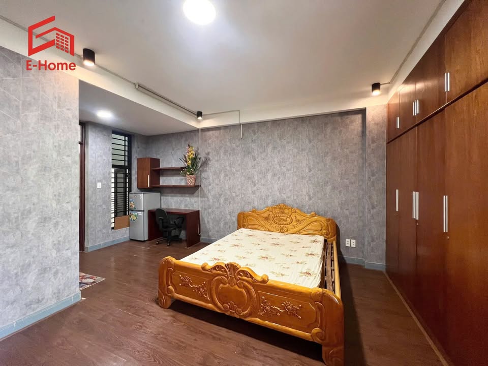 Căn hộ cho thuê tại Phước Long A, Thủ Đức - Full nội thất, ban công thoáng mát!