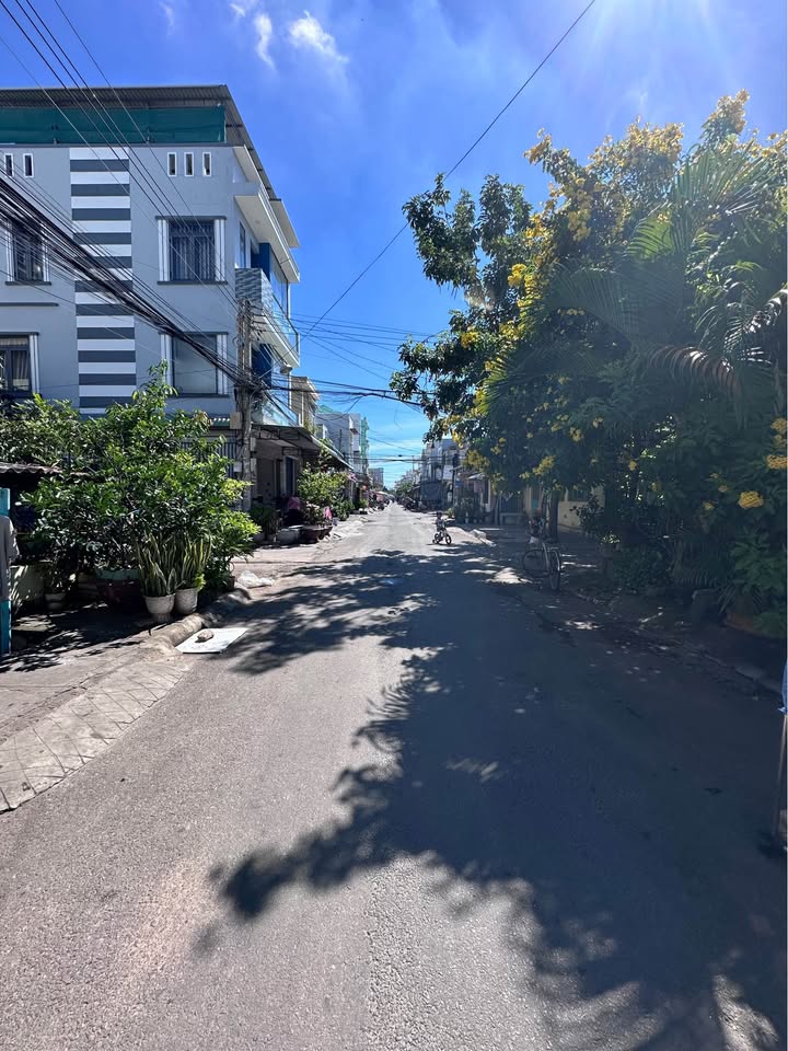 Nhà mặt tiền đường Vạn Thuỷ Tú, Phan Thiết 45.5m² giá 1.9 tỷ - Đầu tư sinh lời ngay!