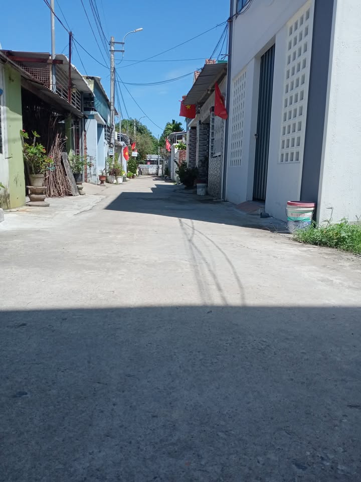 Đất nền hẻm Nguyễn Đình Chiểu, Quảng Ngãi 54m² giá 700 triệu - Vị trí trung tâm, xây dựng ngay!