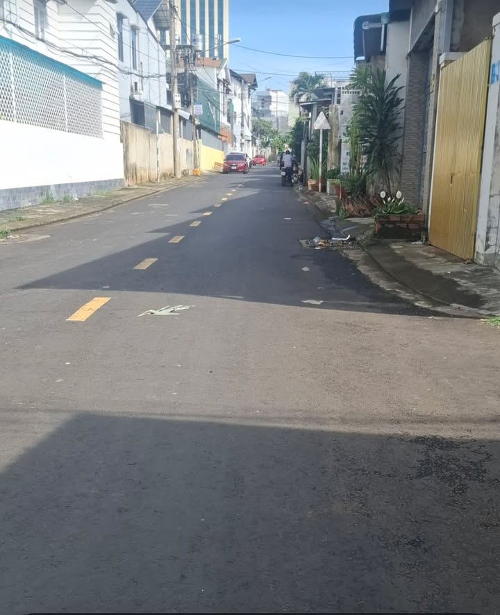 Nhà mặt tiền đường Yniksor, Tân Lập 36m² giá 2.5 triệu - Phù hợp với nhiều ngành nghề