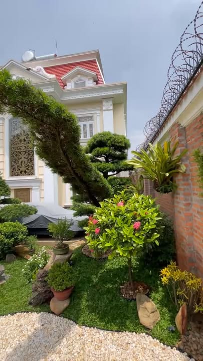 Biệt thự đẹp tại Phường Bình Trưng, Quận 2, 650m² giá 42 tỷ - Chính chủ bán gấp!