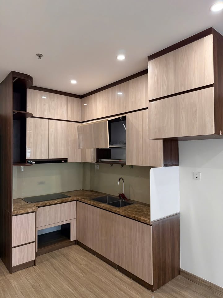 Căn hộ Vinhomes Smart City Tây Mỗ 62m² giá 10 triệu - Đồ cơ bản, sẵn sàng vào ở!